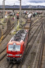 The Hagen-Vorhalle marshalling yard, one of the 9 largest in Germany, is located on the