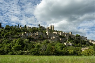 Montbrun les Bains village. Drôme. Auvergne-Rhone-Alpes. France