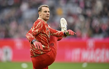 Goalkeeper Manuel Neuer FC Bayern Munich FCB (01) during warm-up training Allianz Arena, Munich,