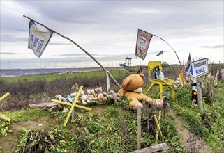 Camp of climate activists in the rest of the village of Lützerath, the last place to be excavated