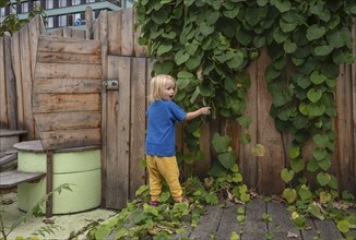 Little girl, 3 years, blonde, playing, adventure playground, playground, Stuttgart,