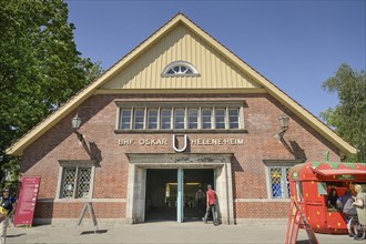 Oskar-Helene-Heim underground station, Clayallee, Dahlem, Steglitz-Zehlendorf, Berlin, Germany,