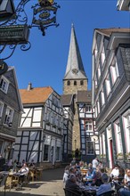 The old town of Hattingen, half-timbered houses, gastronomy in the street Kirchplatz, Protestant