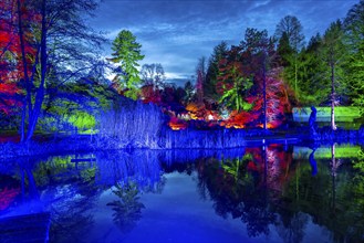 Parkleuchten, event in winter, in the Grugapark in Essen, many different light installations,