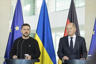 Volodymyr Zelensky (President of Ukraine) and Olaf Scholz (Chancellor of the Federal Republic of