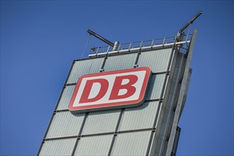 Logo Deutsche Bahn DB, south side of main station, Washingtonplatz, Moabit, Mitte, Berlin, Germany,