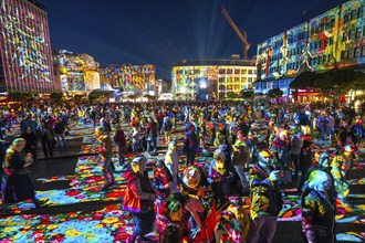 Essen Light Festival, in the city centre, light art on Kennedyplatz, the Berlin artist Daniel