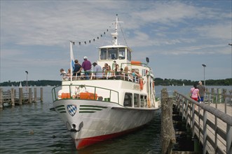 Europe, Germany, Bavaria, Chiemsee, Chiemgau, Prien-Stock, Excursion boat Siegfried at the pier,