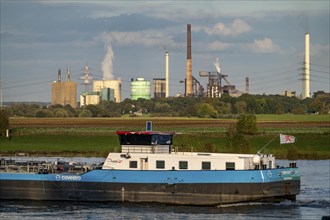 Hüttenwerke Krupp-Mannesmann, HKM in Duisburg-Hüttenheim, 2 blast furnaces, coking plant, cargo