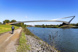 New bridge over the Rhine-Herne Canal and the Emscher, leap over the Emscher, bicycle and