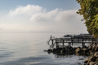 Jetty, jetty, jetties, windless, sunny day, Humblebæk, Nivå Bugt, Hovedstaden, Øresund coast,