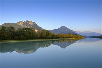 Inn at sunset, with mountains, Brannenburg, Inntal, Upper Bavaria, Bavaria, Germany, Europe