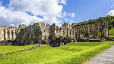 Rievaulx Abbey, North York Moors National Park, North Yorkshire, England, UK