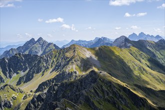 View of the mountain ridge of the Carnic Main Ridge, Carnic High Trail, Carnic Main Ridge, Carnic