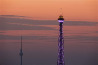 Sunrise in Berlin, Radio Tower, Television Tower, 06.09.2024, Berlin, Berlin, Germany, Europe