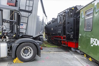 There was a serious accident between a train on the Weißeritz Valley Railway and a lorry from the