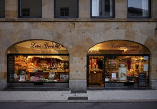 Lebe Gesund food market, vegan, bakery, shop, organic shop, Stuttgart, Baden-Württemberg, Germany,