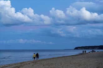 Beach in the evening, with thick storm clouds, near Sellin, walker, Island Rügen,