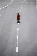 Marking work after the renewal of the road surface on the A40 motorway between the Kaiserberg