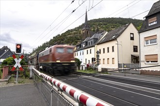 Upper Middle Rhine Valley, railway line on the right bank of the Rhine, goods train line, up to 400