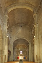 Interior view of the Romanesque Notre-Dame church, Saint-Paul-Trois-Châteaux,