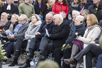 Evelyn Zupke (Federal Commissioner for the Victims of the SED Dictatorship), Kai Wegner (Governing