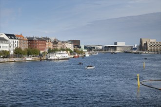 View from the Knippelsbro bascule bridge to the Havngade, the Inderhavnen or inner harbour and the