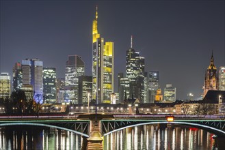 Skyline, Ignaz-Bubis-Brücke, banking district, Frankfurt am Main, Hesse, Germany, Europe