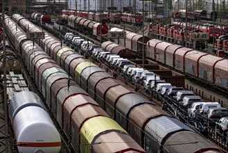 The Hagen-Vorhalle marshalling yard, one of the 9 largest in Germany, is located on the