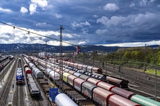 The Hagen-Vorhalle marshalling yard, one of the 9 largest in Germany, is located on the