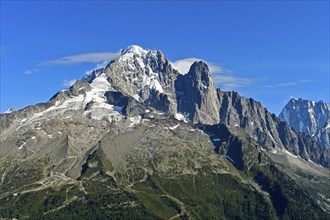 Aiguille Verte and Aiguille du Dru summits, Chamonix, Savoie, France, Europe