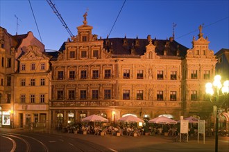 Renaissance patrician houses on the fish market, the Haus zum Breiten Herd (1584) . on the fish