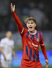 Paul Wanner 1. FC Heidenheim 1846 FCH (10) Gesture Gesture shouts, screams, Voith-Arena,