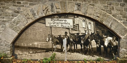 Old photo on the Eselsweg, the ascent to Drachenfels, Königswinter, Siebengebirge, North