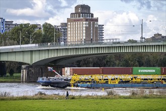 Container freighter Balance on the Rhine at Düsseldorf-Hamm, dilapidated