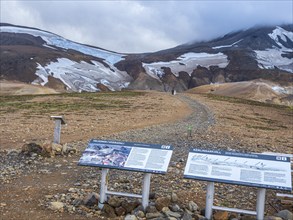 Information board at Hveradalir geothermal area, hikers, Kerlingarfjöll, Icelandic highlands,