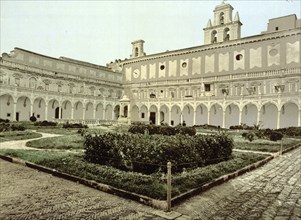 Innenhof, Neapel, Italien / Courtyard, Naples, Italy, Historic, digitally restored reproduction