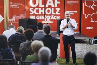 Federal Chancellor Olaf Scholz, (SPD), pictured during a citizens' dialogue in Seelow. 29.08.2024