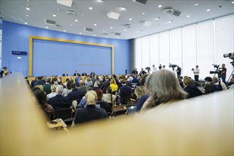 Christian Lindner (FDP), Federal Minister of Finance, Olaf Scholz (SPD), Federal Chancellor, and