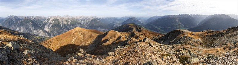 Panorama, mountain panorama at Kreuzjoch summit, view of Tschirgant summit and the Oberinntal