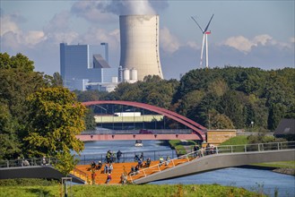 New bridge over the Rhine-Herne Canal and the Emscher, leap over the Emscher, bicycle and