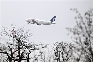 Aircraft AnadoluJet, Airbus A320-200, 9H-SLF