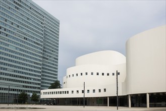 Schauspielhaus and Dreischeibenhaus, Düsseldorf, Rhineland, North Rhine-Westphalia, Germany, Europe