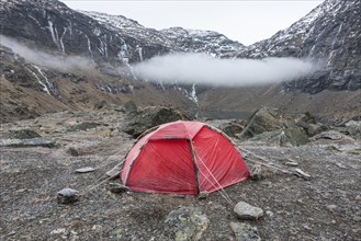 Tent by Lake Trollsjön, Norrbotten, Lapland, Sweden, October 2014, Europe