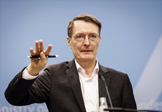 Prof Karl Lauterbach (SPD), Federal Minister of Health, at a press conference on the talks with