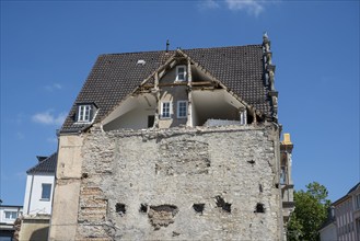 Demolition house, demolition work, Paderborn, Westphalia, North Rhine-Westphalia, Germany, Europe