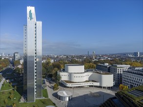 Gustaf-Gründgens-Platz mit Schauspielhaus, Dreischeibenhaus, Drohnenaufnahme, Düsseldorf, NRW,