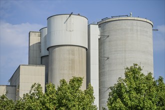 Dyckerhoff concrete and cement plant, Dyckerhoffstraße, Amöneburg, Wiesbaden, Hesse, Germany,