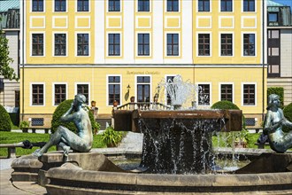 Fountain of the Three Graces by the Dresden sculptor Vinzenz Wanitschke from 1984 on the Neustädter