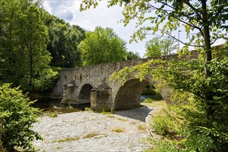 Old Mulde Bridge Stone Bridge Built in 1501 Next to the normal village road, hikers and cyclists